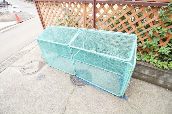 ハウゼ・ユートピアBの物件内観写真